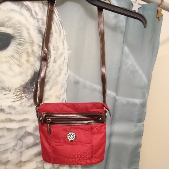 Kim Rogers Red Crossbody - Picture 1 of 9